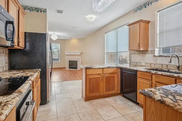 $450,000 | 2008 Devin Lane, Lewisville, TX 75067