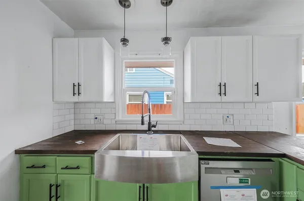 $362,000 | 7209 South Bell Street, Tacoma, WA 98408