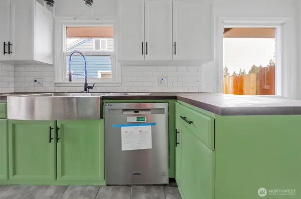 $362,000 | 7209 South Bell Street, Tacoma, WA 98408