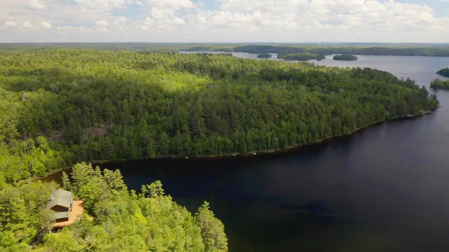 $1,985,500 | 2713 Burntside Lake Road, Ely, MN 55731