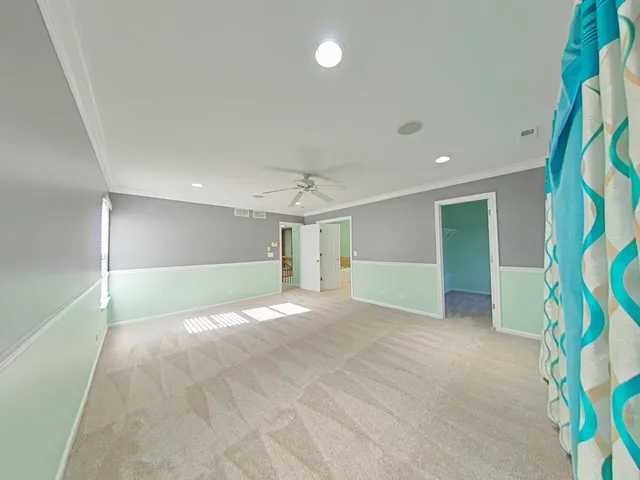 $425,000 | 848 Station Boulevard, Aurora, IL 60504