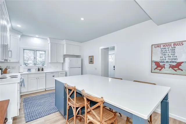 $670,000 | 46 East Avenue, Naples, NY 14512