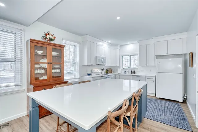 $670,000 | 46 East Avenue, Naples, NY 14512