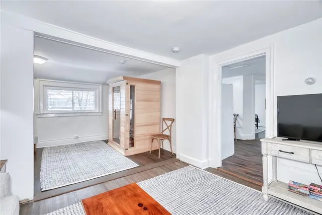 $670,000 | 46 East Avenue, Naples, NY 14512