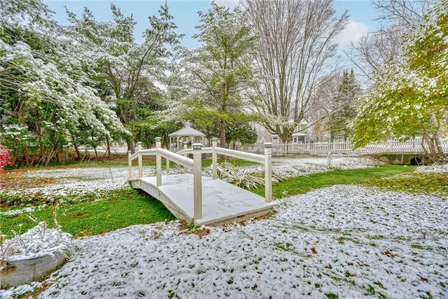 $670,000 | 46 East Avenue, Naples, NY 14512