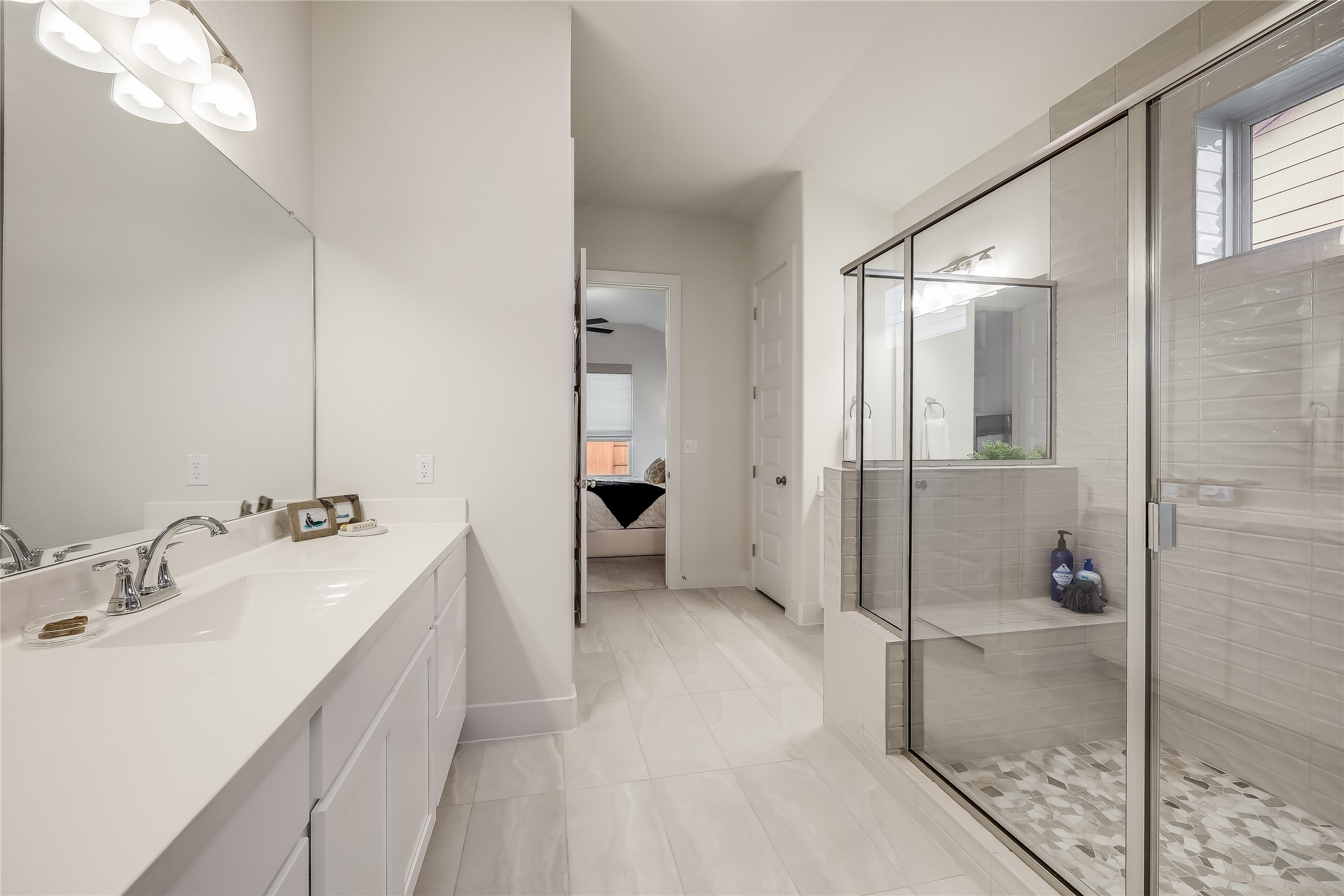 8400 Skytex Street Austin, TX 78744 - Photo 24 of 37