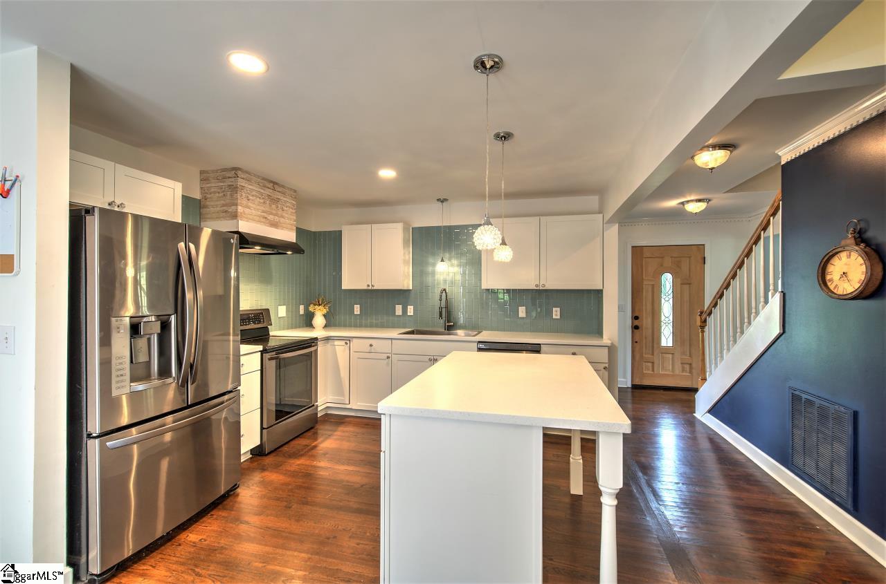 1525 Henderson Gap Road Greer, SC 29650 - Photo 16 of 36