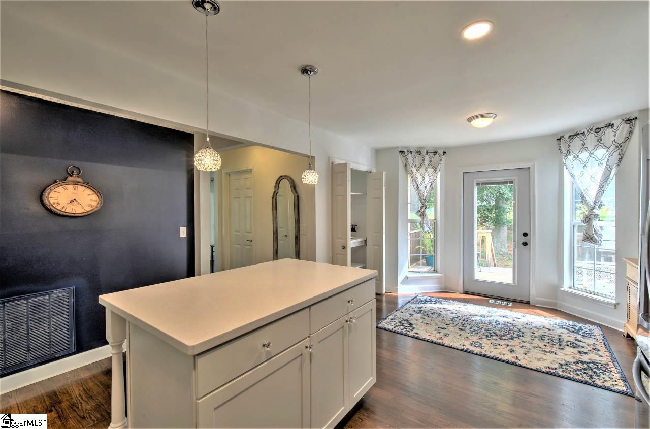 1525 Henderson Gap Road Greer, SC 29650 - Photo 17 of 36
