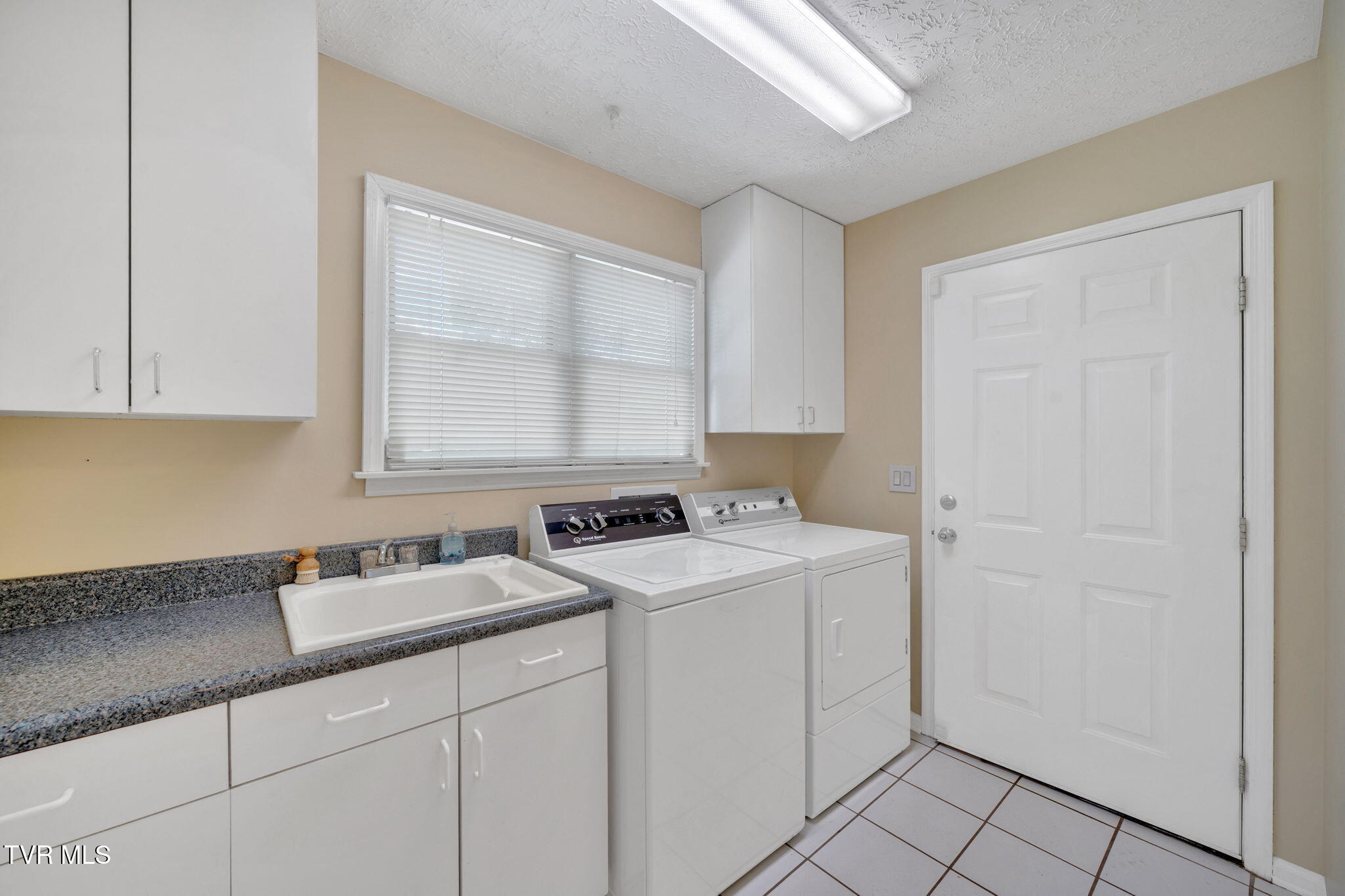 266 Mark Street Gate City, VA 24251 - Photo 44 of 111 49-web-or-mls-DSC03679