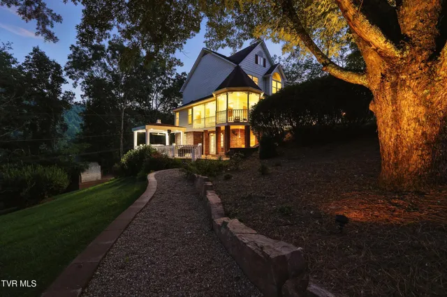 $569,000 | 266 Mark Street, Gate City, VA 24251