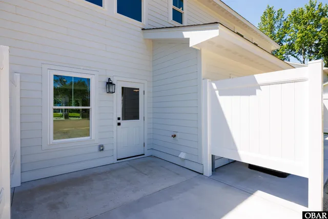 $399,000 | 517 Ananias Dare Street, Unit 2, Manteo, NC 27954
