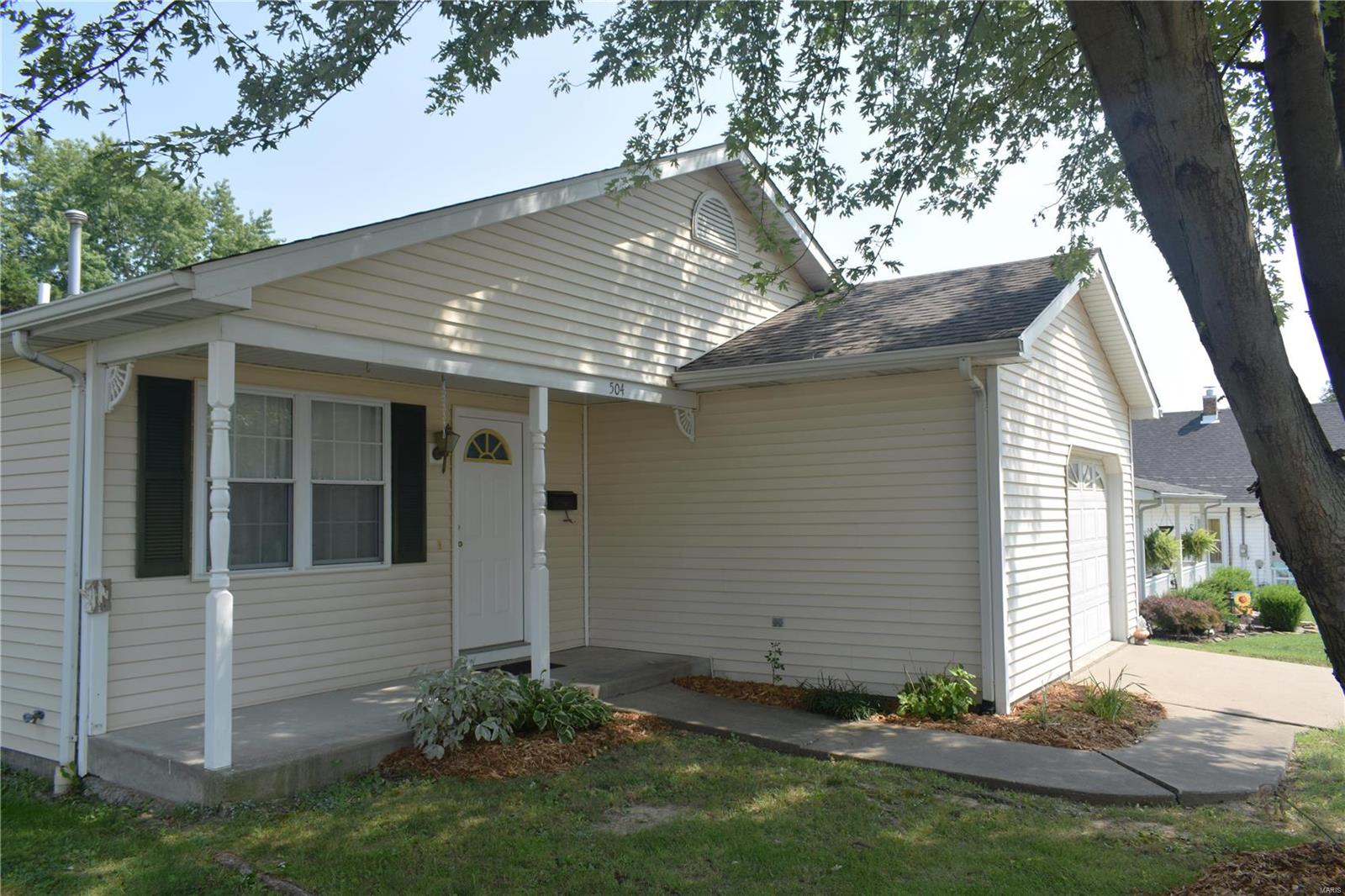 504 South Library Street Waterloo, IL 62298 - Photo 4 of 22