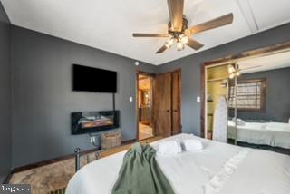 116 Palmer Road Basye, VA 22810 - Photo 10 of 28 Main level bedroom w/ electric fireplace