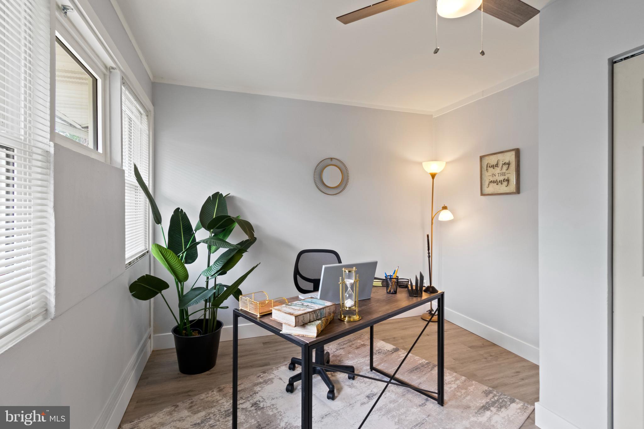 7626 Greenleaf Road Hyattsville, MD 20785 - Photo 18 of 33 2nd bed room view