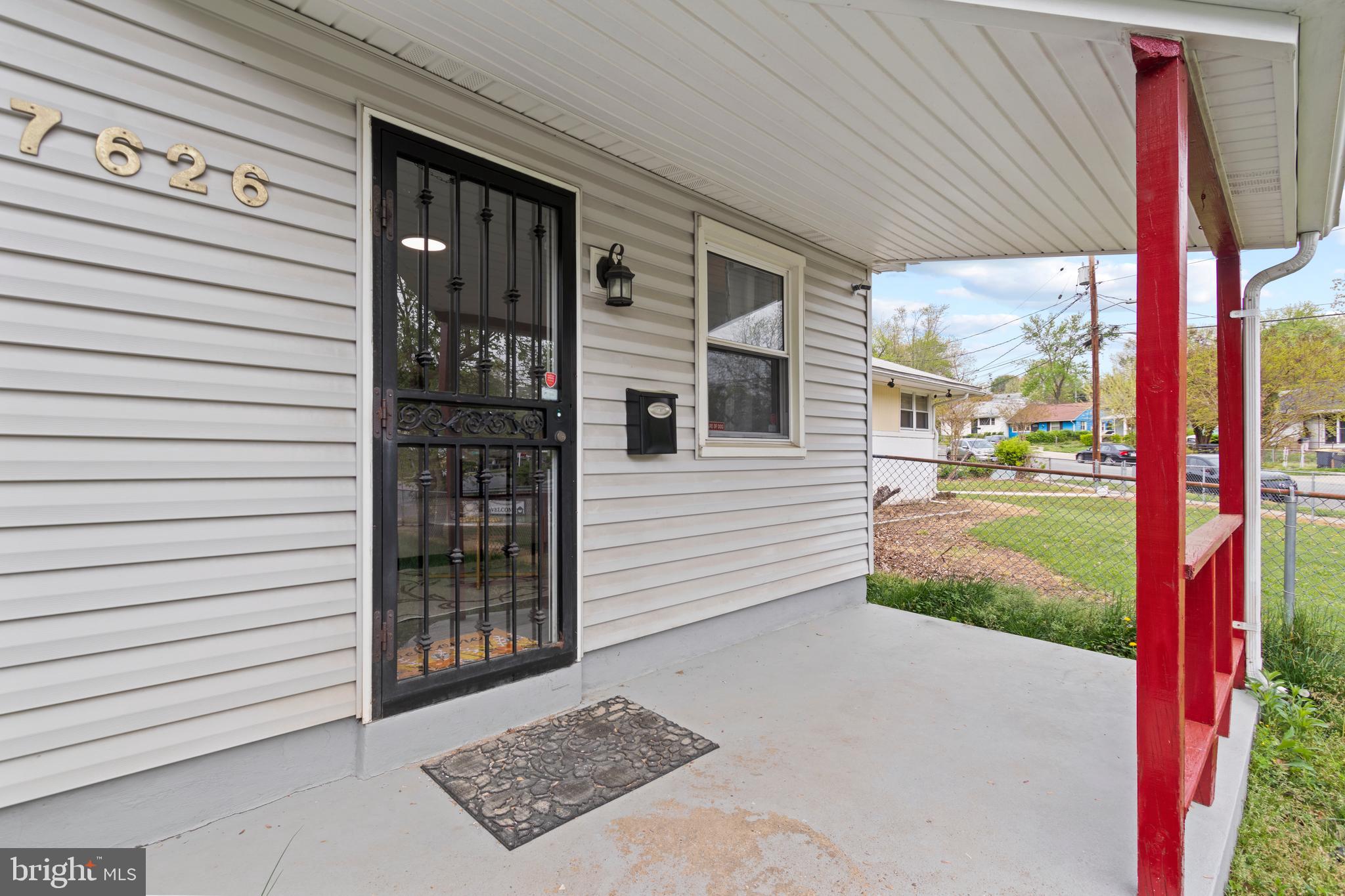 7626 Greenleaf Road Hyattsville, MD 20785 - Photo 33 of 33 front porch to relax on