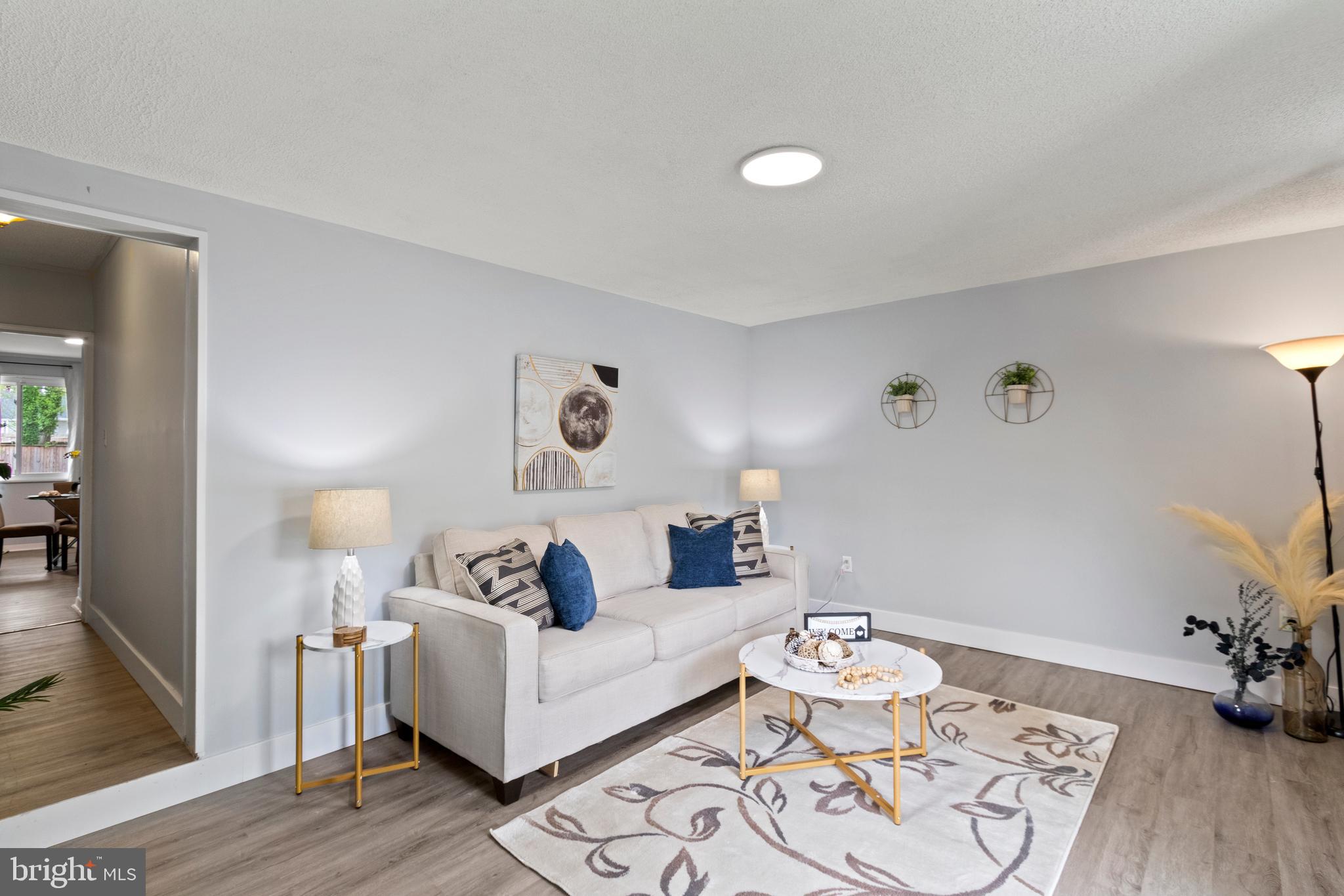7626 Greenleaf Road Hyattsville, MD 20785 - Photo 7 of 33 living room area