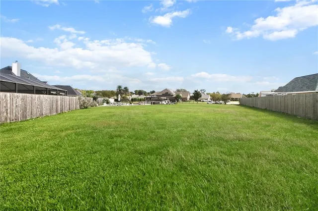 $649,000 | 104 Tupelo Court, Luling, LA 70070