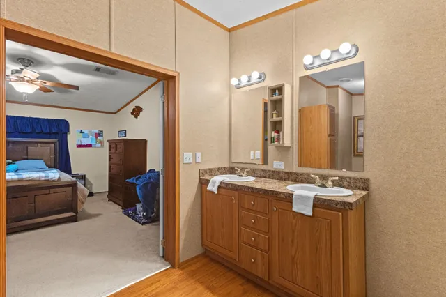 $162,500 | 2656 Dennis Street, Orange, TX 77632