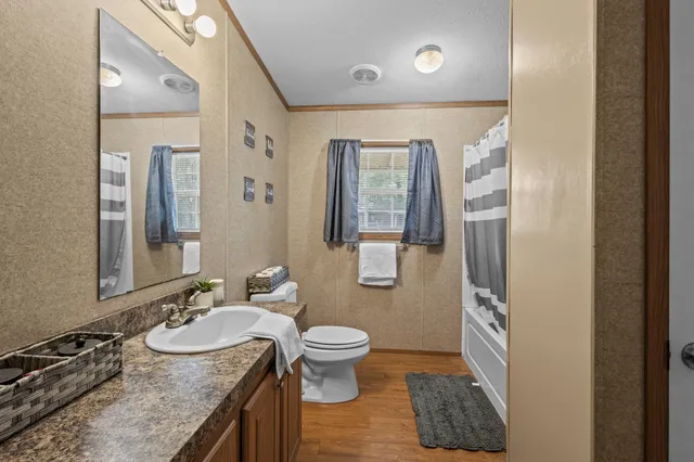 $162,500 | 2656 Dennis Street, Orange, TX 77632