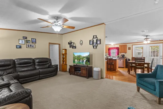 $162,500 | 2656 Dennis Street, Orange, TX 77632