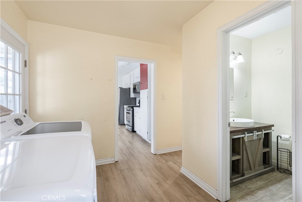 4669 Edgewood Place Riverside, CA 92506 - Photo 12 of 26 a view of a kitchen and an empty room