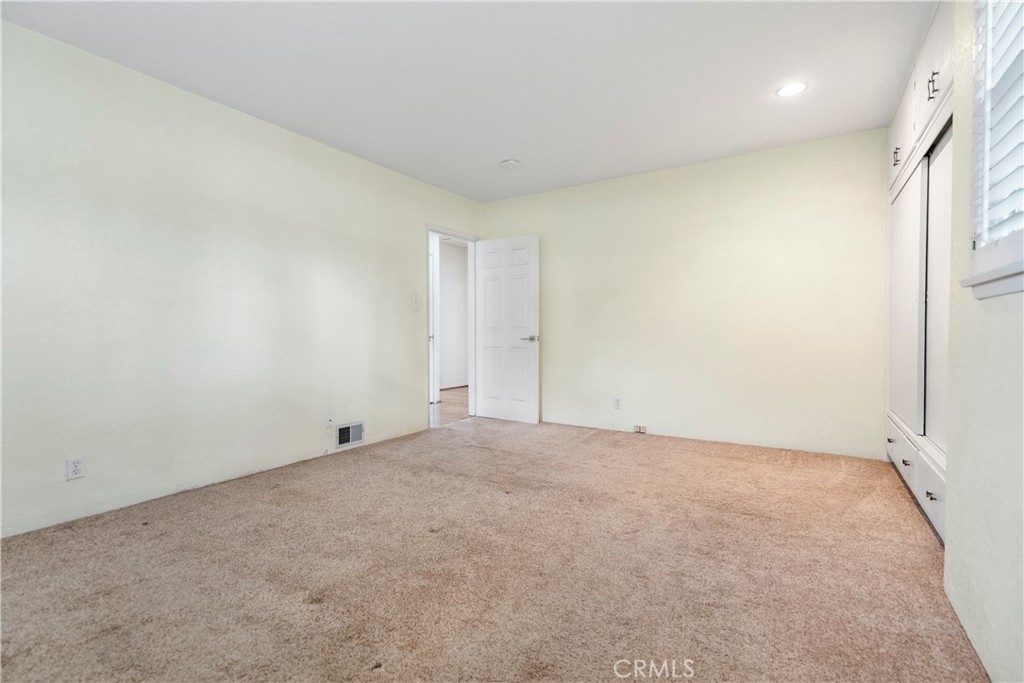 4669 Edgewood Place Riverside, CA 92506 - Photo 16 of 26 an empty room with an entryway