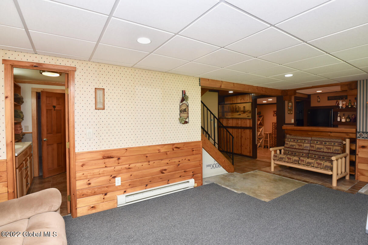 208 Ruhle Road South Malta, NY 12019 - Photo 27 of 50 37