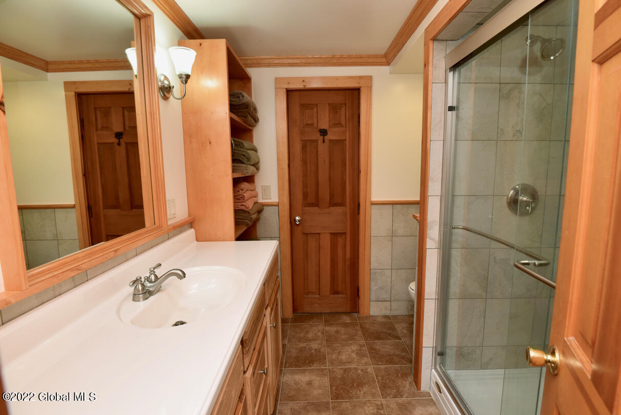 208 Ruhle Road South Malta, NY 12019 - Photo 29 of 50 40