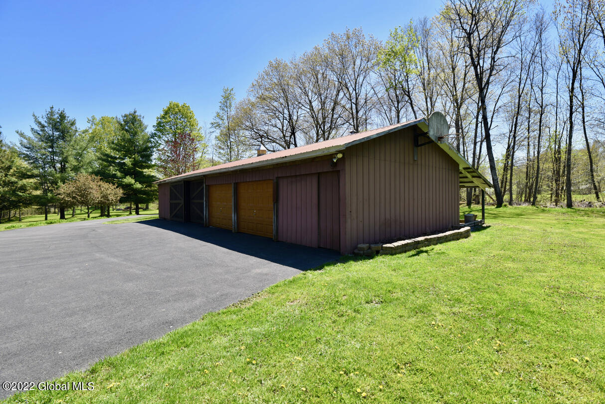 208 Ruhle Road South Malta, NY 12019 - Photo 39 of 50 46
