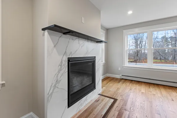 $749,000 | 1 Friendly Way, Windham, ME 04062
