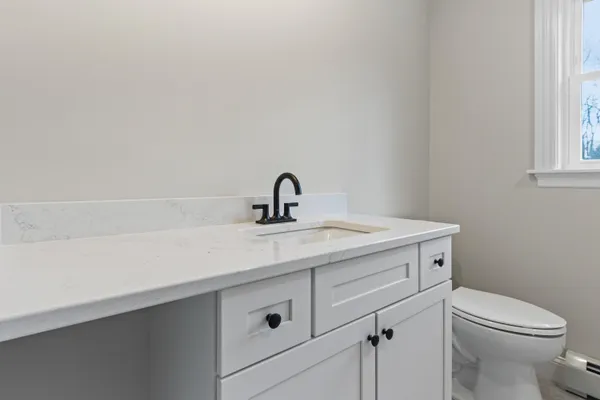 $749,000 | 1 Friendly Way, Windham, ME 04062