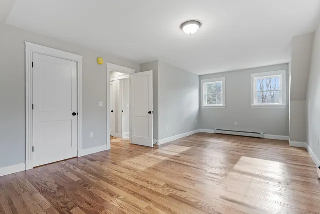 $765,000 | 1 Friendly Way, Windham, ME 04062