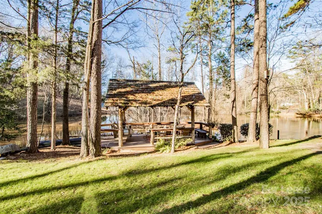 $8,500 | 3911 Lakeside Drive, Charlotte, NC 28270