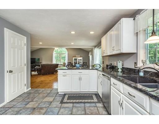 11 Larnerd Hill Road Charlton, MA 01507 - Photo 19 of 42 Gallery Image 19