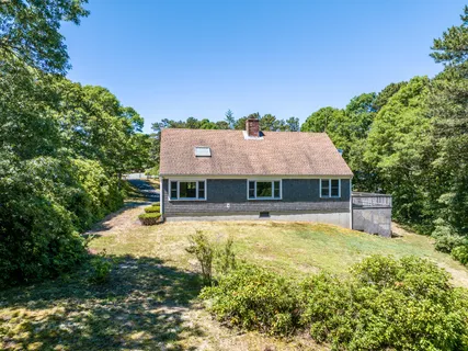 $895,000 | 9 Mallard Lane, Harwich, MA 02645