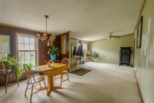 $249,900 | 5400 East S Avenue, Vicksburg, MI 49097