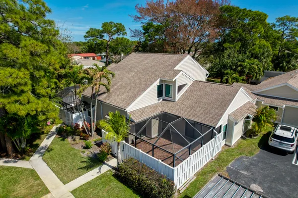 $3,950 | 302 Summerwinds Lane, Jupiter, FL 33458