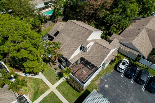 $3,950 | 302 Summerwinds Lane, Jupiter, FL 33458