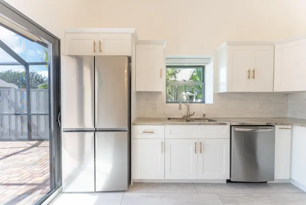 $3,950 | 302 Summerwinds Lane, Jupiter, FL 33458