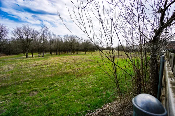 $1,800 | 714 Lavaca Loop, Elgin, TX 78621