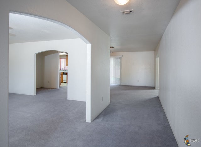 537 Apolonia Road Imperial, CA 92251 - Photo 2 of 26 Gallery Image 2