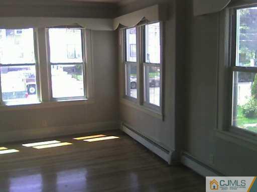 169 Rutgers Street New Brunswick, NJ 08901 - Photo 2 of 5 Gallery Image 2