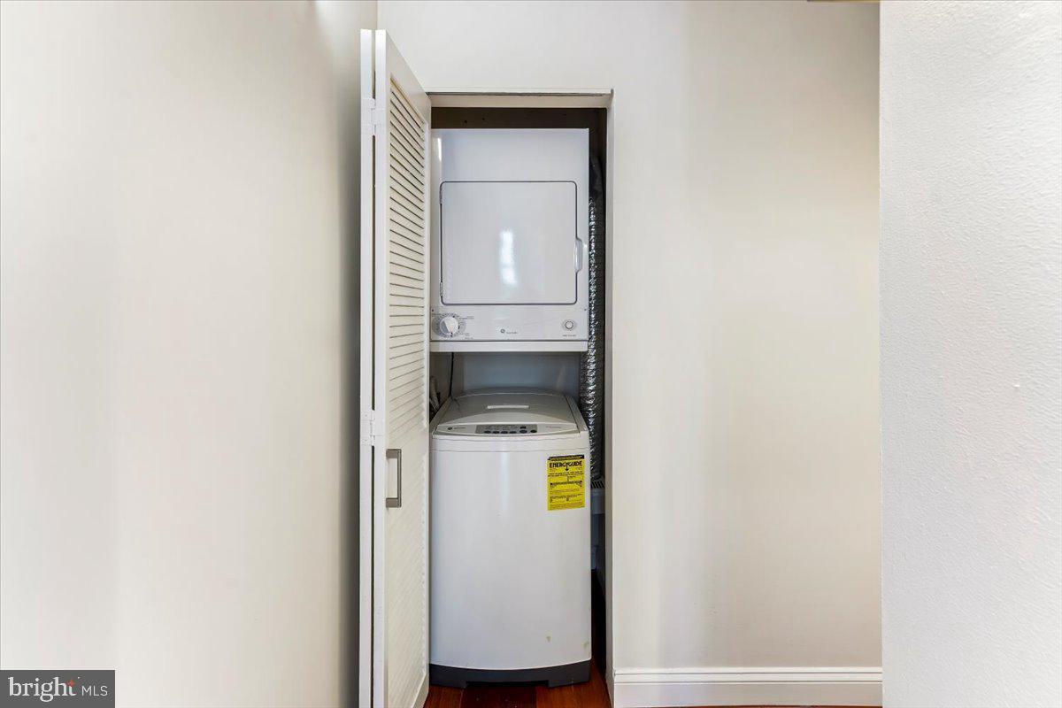 2429 Locust Street, Unit 306 Philadelphia, PA 19103 - Photo 26 of 37 Washer/dryer