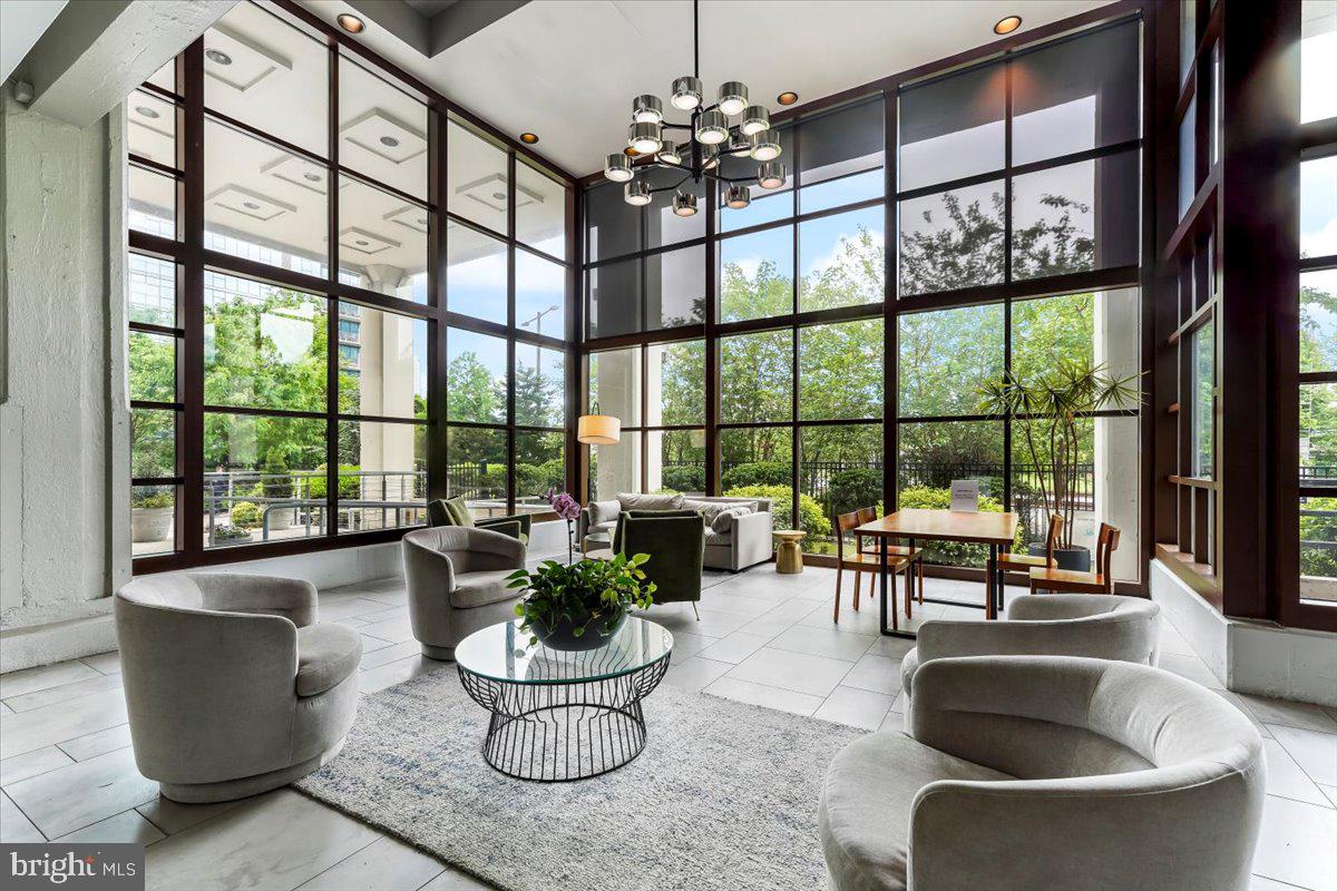 2429 Locust Street, Unit 306 Philadelphia, PA 19103 - Photo 4 of 37 Elegant Lobby