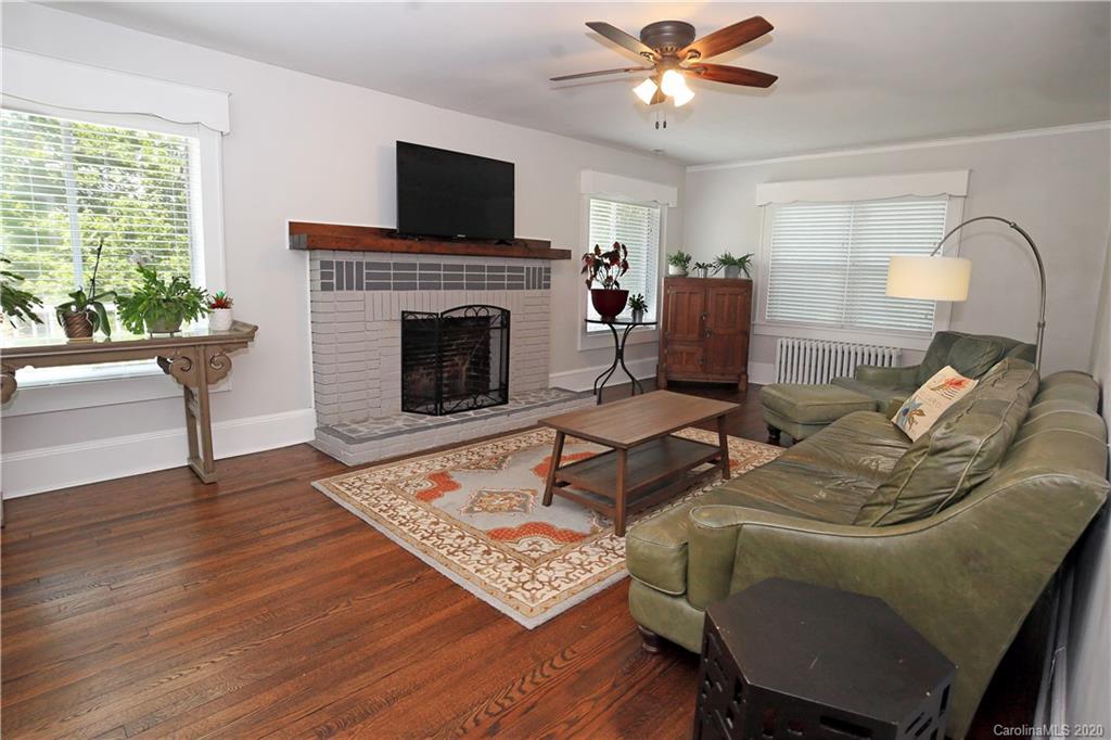672 Monte Vista Road Candler, NC 28715 - Photo 8 of 17 Gallery Image 8