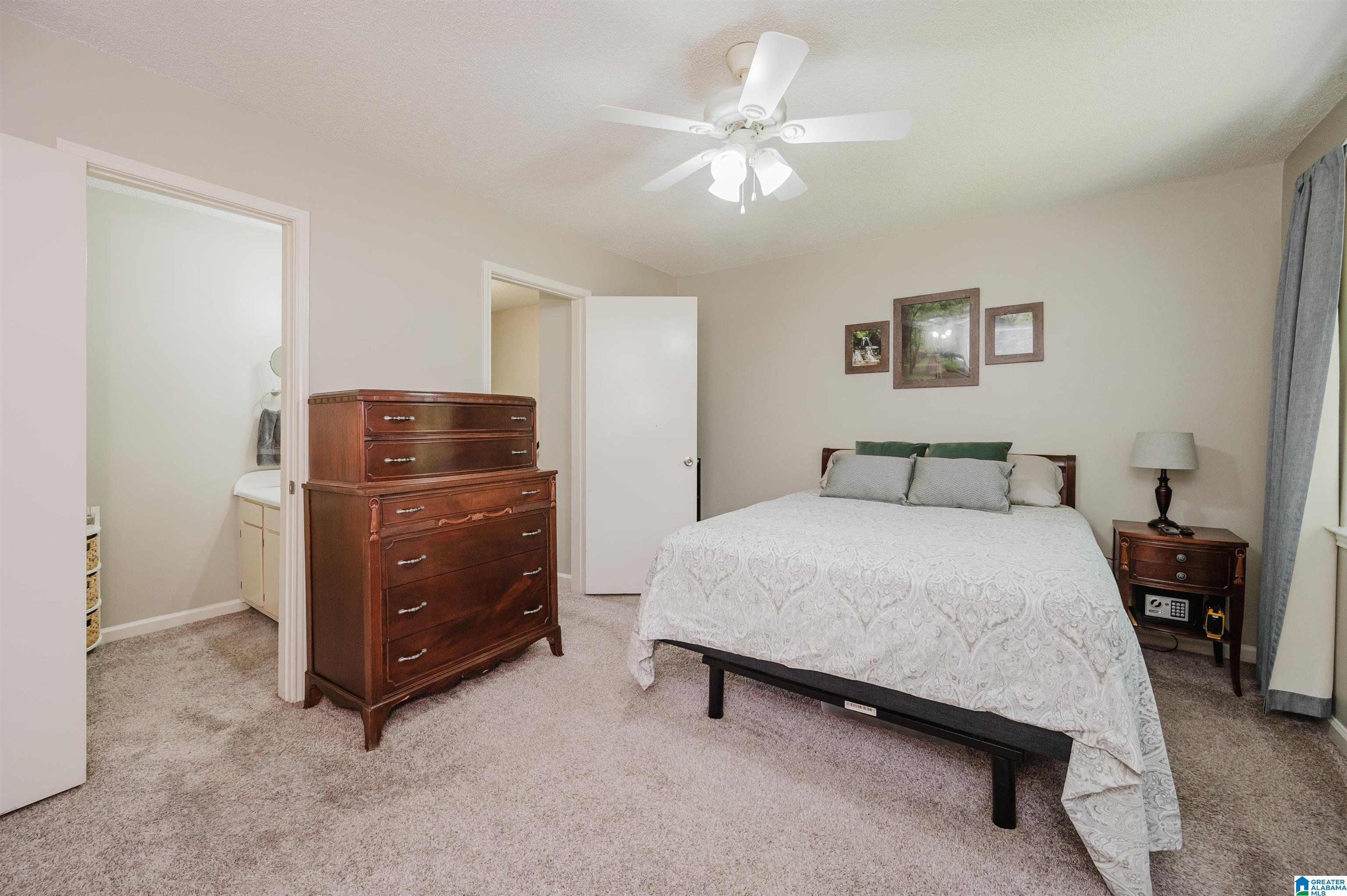1529 Applegate Lane Alabaster, AL 35007 - Photo 20 of 31