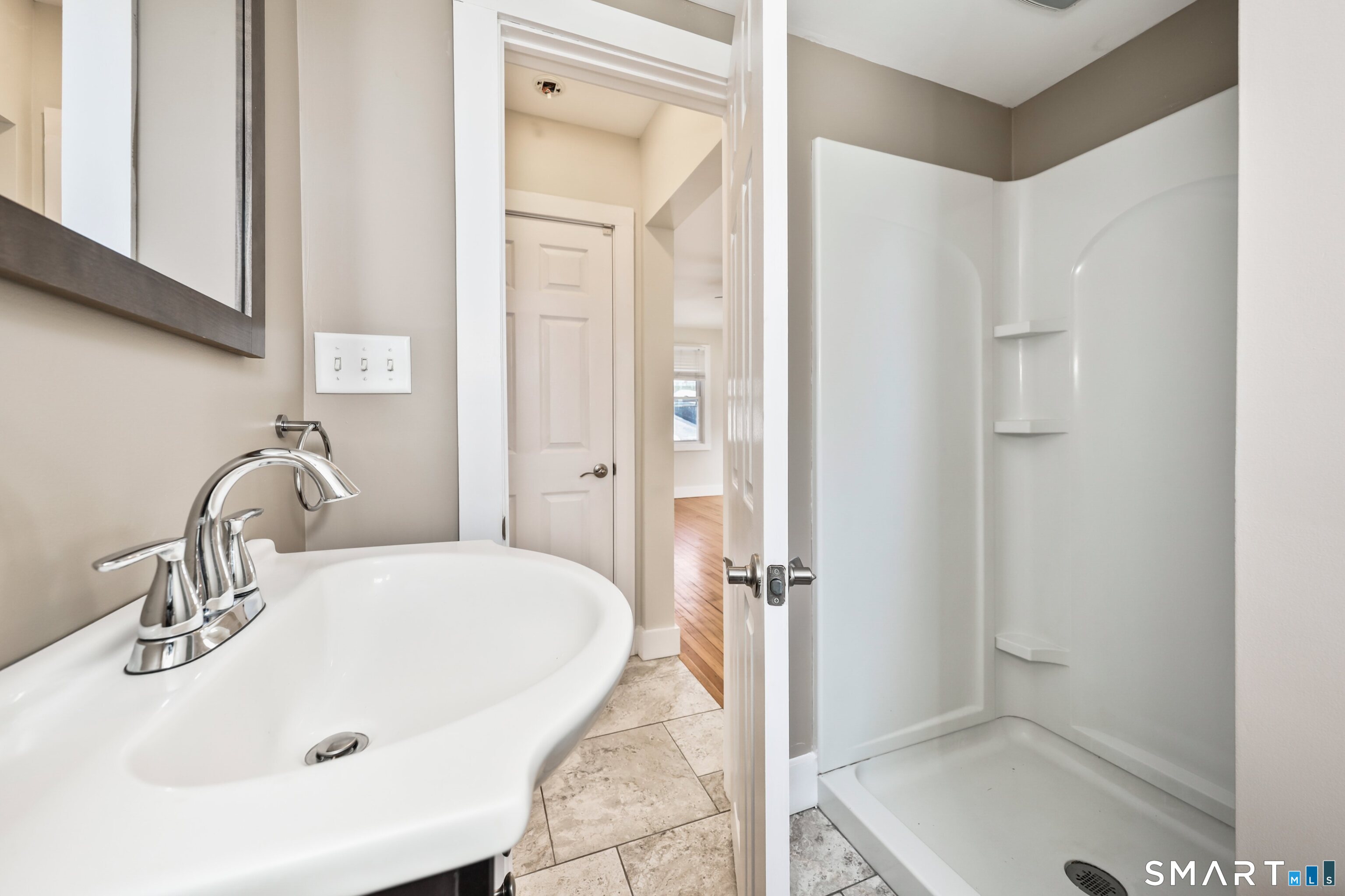 116 Hillside Avenue Torrington, CT 06790 - Photo 20 of 40 a bathroom with a sink and a tub