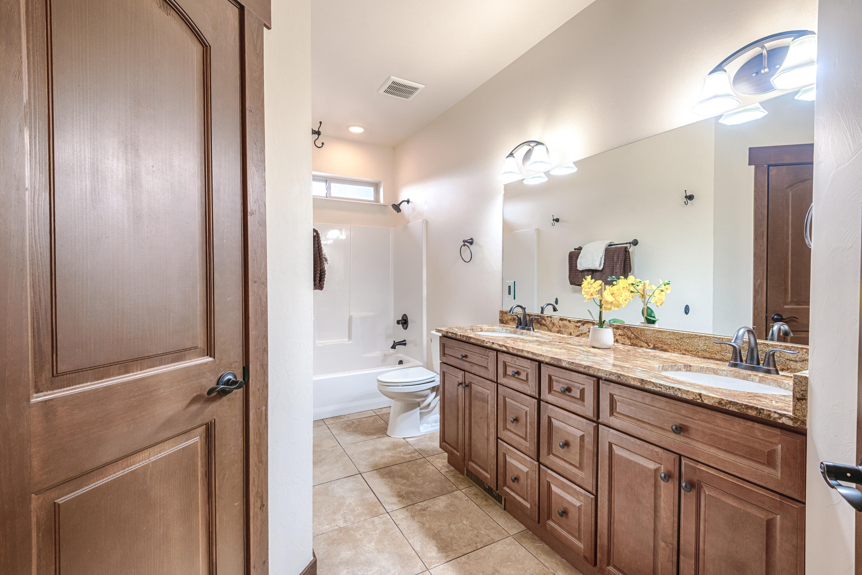 2724 Sleeping Bear Road Montrose, CO 81401 - Photo 16 of 21 2nd Bath