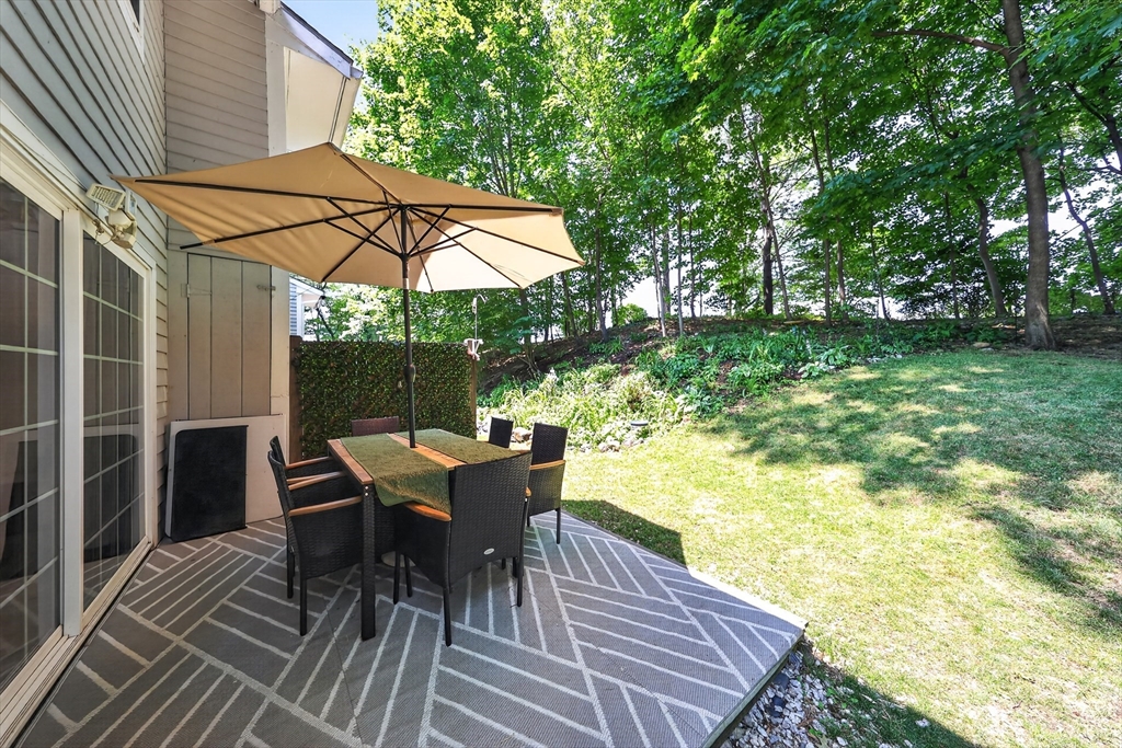 1 Beal's Cove Road, Unit D Hingham, MA 02043 - Photo 18 of 28