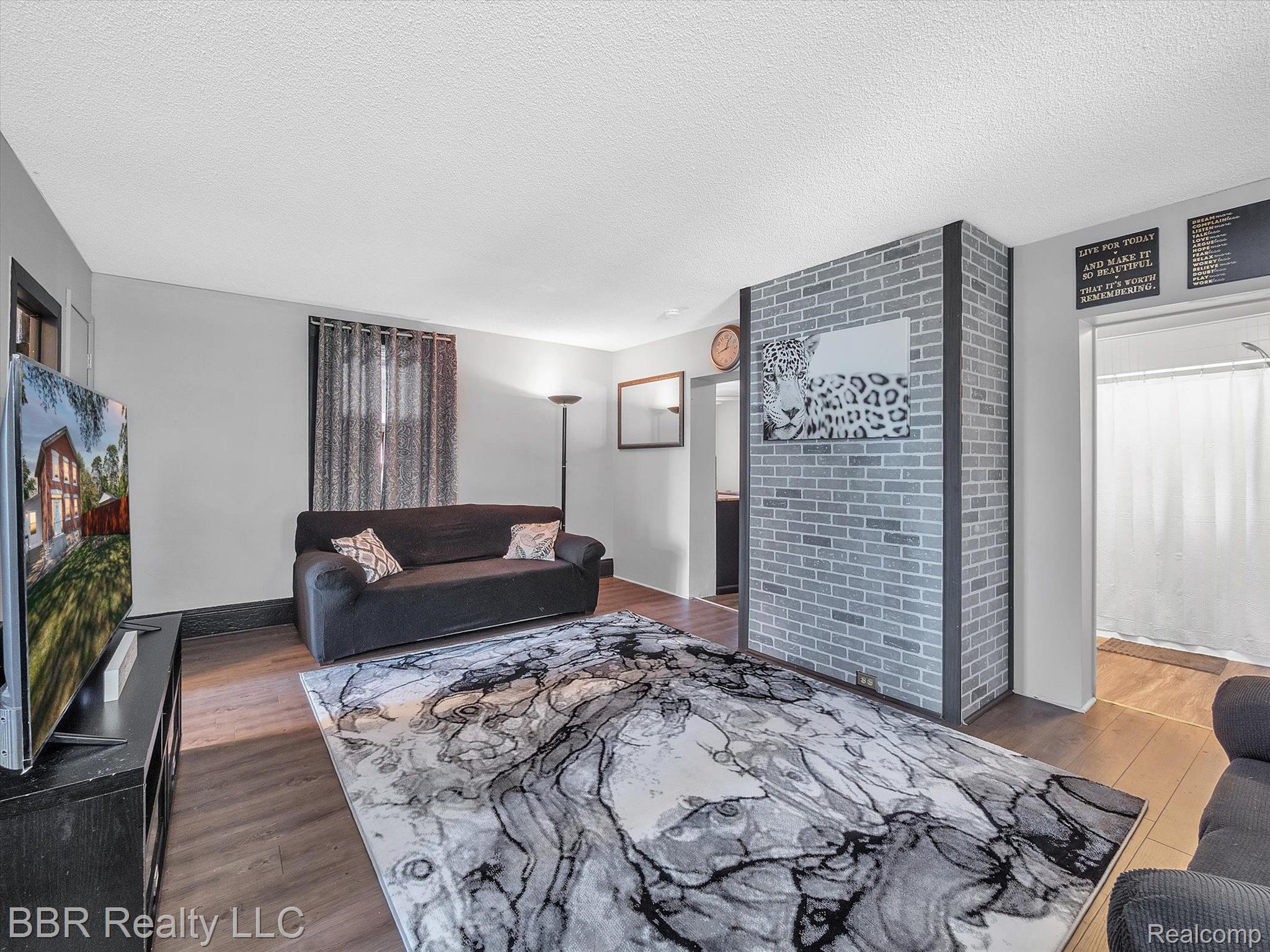 16 Elizabeth Street River Rouge, MI 48218 - Photo 9 of 58 Gallery Image 9